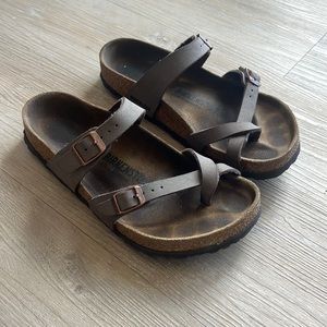 Birkenstock Mayari Size 38